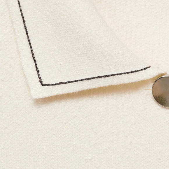 NWT MANGO
Women's Contrast Trim Crop Cardigan Sweater - Picture 6 of 8